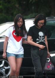 娱乐吃瓜酱戏精母女